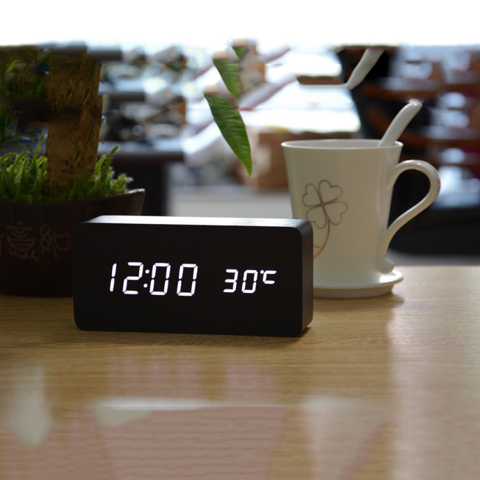 A SALLYDREAM Temperature Sounds Control LED Electronic Desktop Digital Alarm Clock 